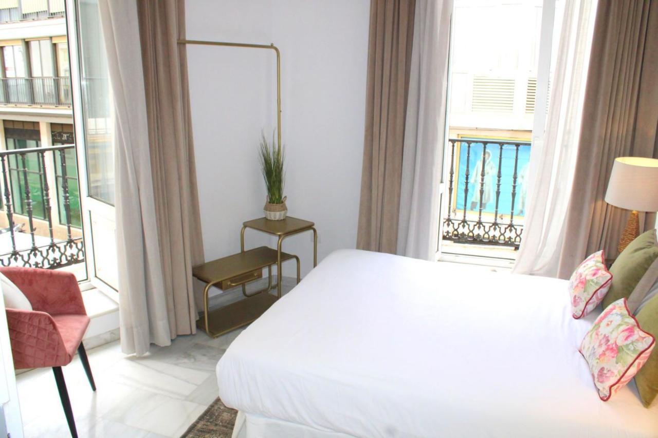 Hostal Roomsole 塞维利亚 外观 照片