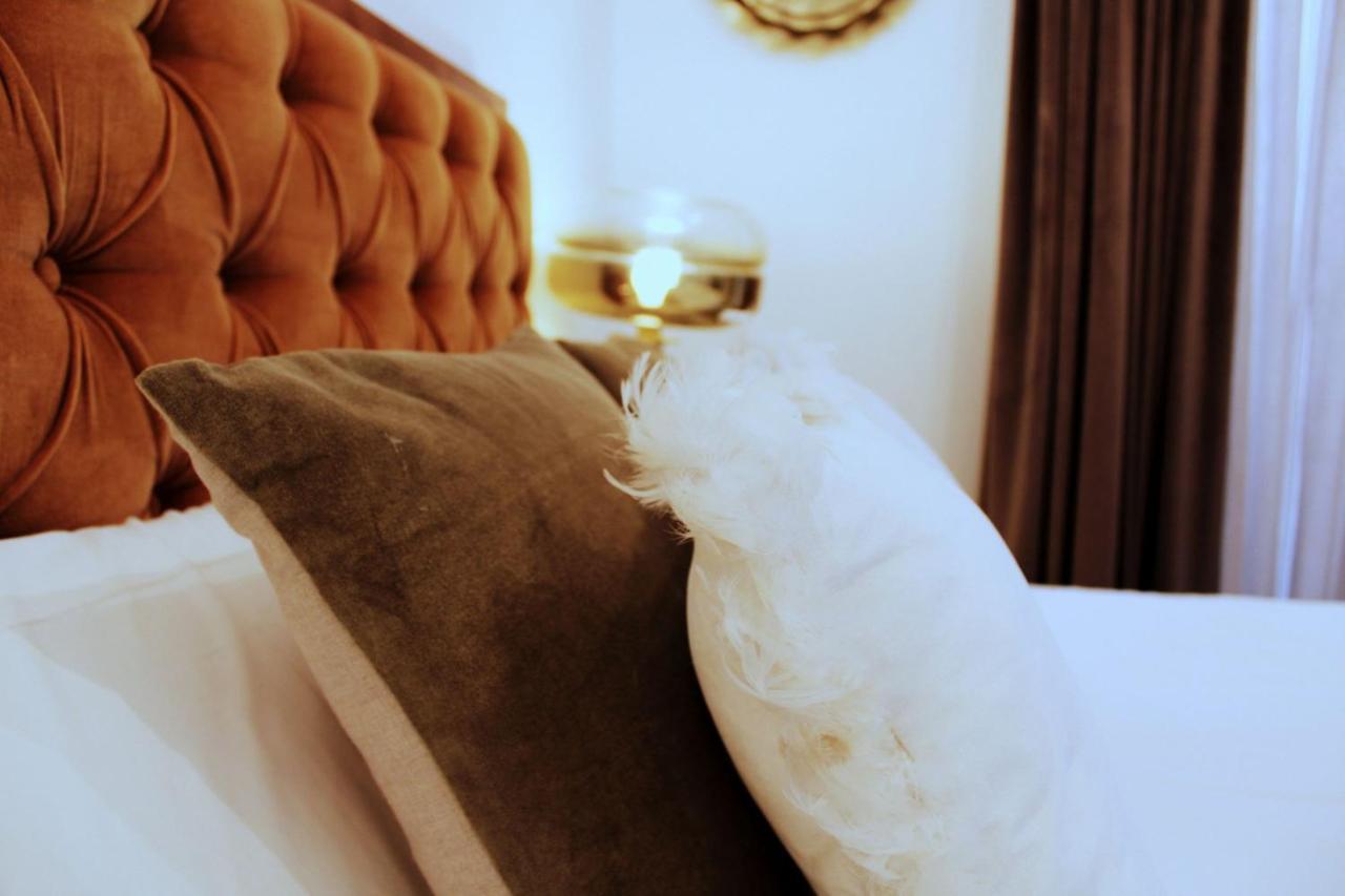 Hostal Roomsole 塞维利亚 外观 照片