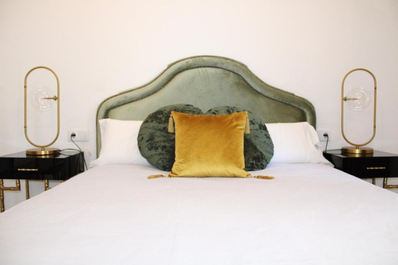 Hostal Roomsole 塞维利亚 外观 照片